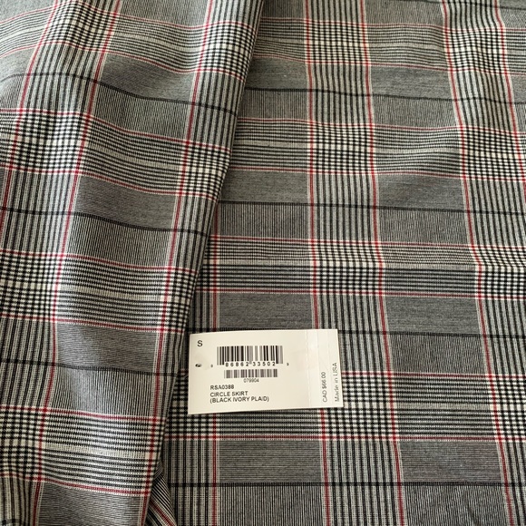 American Apparel Plaid Circle Skirt - Picture 4 of 4